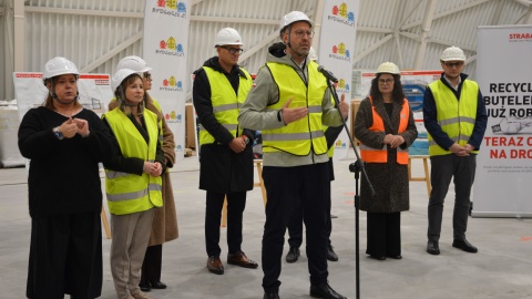 Minister Jakub Rutnicki podczas wizyty w bydgoskiej hali na Zawiszy/fot. Patryk Głowacki