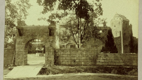 Kilka zdjęć z albumu „Kapsuła Czasu. Fotograficzna opowieść o Bydgoszczy i okolicach z początku XX wieku”/fot. Archiwum Państwowe w Bydgoszczy