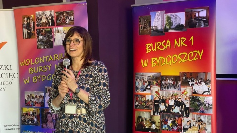 Za nami finał akcji „Anioły do mnie wysyłaj". W Wojewódzkim Szpitalu Dziecięcym w Bydgoszczy mali pacjenci oglądali świąteczne występy i spotkali się ze świętym Mikołajem/fot. Natasza Trzebuchowska