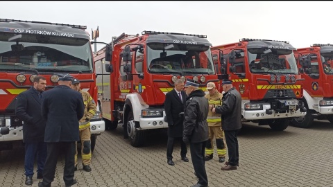 Sprzęt, który otrzymali strażacy, jest wielozadaniowy/fot. Monika Kaczyńska