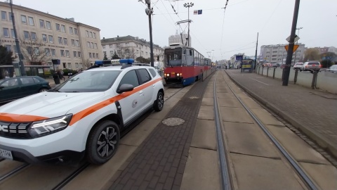 Z tramwaju linii nr 6 wypadł silnik/fot. Marcin Kupczyk