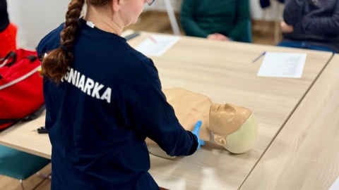 W Bydgoskim Centrum Organizacji Pozarządowych i Wolontariatu odbyło się szkolenie z pierwszej pomocy/fot. Izabela Langner
