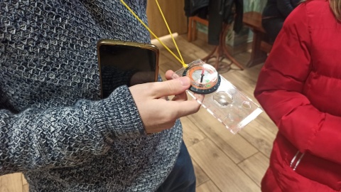 Uczestnicy mieli do dyspozycję tylko mapę i kompas/fot. Robert Duliński