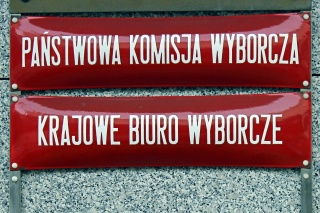 Sprawozdanie finansowe Konfederacji odrzucone przez PKW. Komentarz partii: Niesprawiedliwe