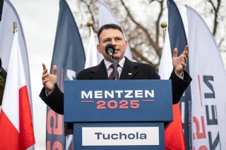 Kampania prezydencka. Sławomir Mentzen w Chełmnie: W telewizji mówią o mnie same bzdury