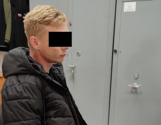 Ukrywał się w gospodarstwie pod Unisławiem. Obywatela Ukrainy ścigało 14 prokuratur [wideo, zdjęcia]