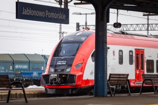 Osiem par pociągów będzie regularnie jeździć z Aleksandrowa Kujawskiego do Ciechocinka