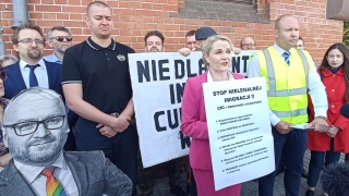 Centrum Integracji Cudzoziemców nie powstanie w Toruniu. Protest na sesji Rady Miasta