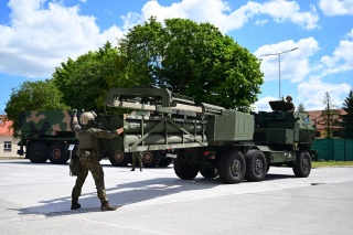 Będą szkolić rakietowców z kraju i zagranicy. W Toruniu otwarto Himars Academy