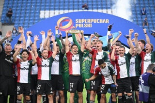 Legia Warszawa zdobyła trofeum. Wojskowi wygrali Superpuchar Polski