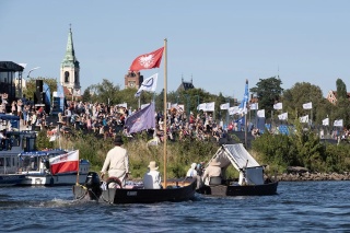 Zapraszają: Marian Rejewski, Wisła, Mikołaj Kopernik i... artyści na promie [przewodnik na weekend]