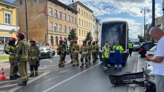 Wymienili szynę, ograniczyli prędkość, kierowcy dostaną odszkodowanie. Po wykolejeniu tramwaju