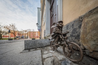 Myszki nowym symbolem Bydgoszczy W mieście pojawiły się kolejne figurki