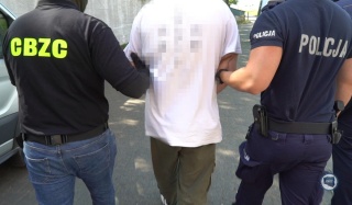 Doskonale się kamuflował - wpadł w Niemczech. Odpowie za przestępstwa pedofilskie [wideo]