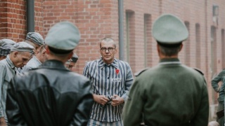 Apel o dobro, wiarę i człowieczeństwo. Do kin wchodzi film Triumf Serca o ojcu Kolbe