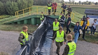 Ewakuacja szkoły, budowa przesłony. Ćwiczenia Wysoka Fala 25 w Ciechocinku [zdjęcia, wideo]