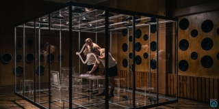 Nakręcił film z Bogusławem Lindą. Eksponaty wypożyczył z bydgoskiego Muzeum Dyplomacji [zdjęcia]