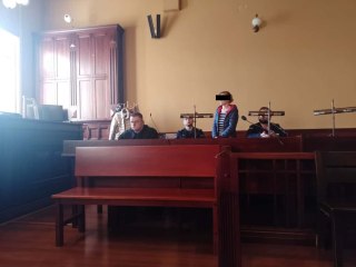 Ugodziła konkubenta prosto w serce. W Toruniu rozpoczął się proces Barbary C.