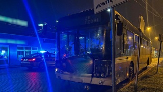 Stłuczka autobusów w Bydgoszczy. Kierująca z dodatnim wynikiem policyjnego narkotestu