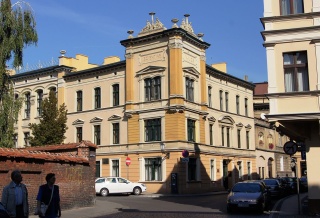 Nikt wcześniej nie opisał historii tego budynku 150-lat Towarzystwa Naukowego w Toruniu