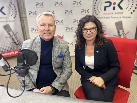 Politycy o obniżeniu składki dla przedsiębiorców. Radiokonferencja w PR PiK [wideo]