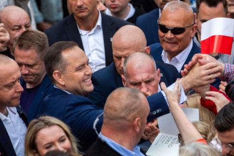 Karol Nawrocki przekazał kawalerkę Chrześcijańskiemu Stowarzyszeniu Dobroczynnemu