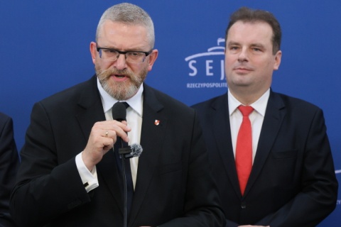 Szymon Hołownia: Europoseł Braun nie będzie wpuszczany na teren Sejmu