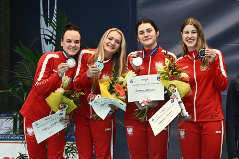 Sukces polskich szablistek podczas ME. Zespół wywalczył srebrny medal