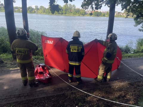 Tragedia w Lubieniu Kujawskim. Utonęła kobieta pochodząca z województwa łódzkiego