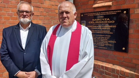 Parafia w Kłobce ma już 700 lat Tablica ku czci Narcyza Celińskiego odsłonięta
