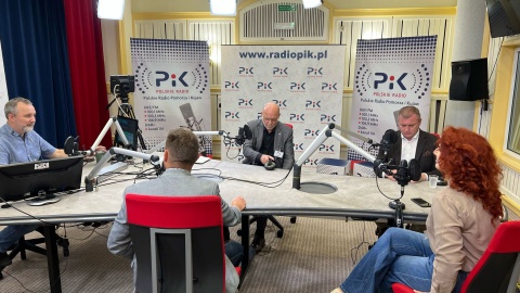 O słowach Grzegorza Brauna i kontroli na granicach. Radiokonferencja w PR PiK [wideotransmisja]