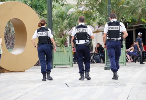 Wjechał w ludzi pod klubem w Los Angeles. Policja ustaliła, że sprawca był pijany