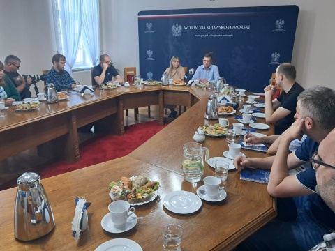 Nowe parkingi podziemne i fabryka amunicji - wojewoda zapowiada ważne inwestycje w regionie