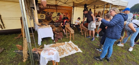 W tym skansenie każdy ma fach w ręku Wioska Ginących Zawodów to lekcja historii i przyjaźnie [zdjęcia]