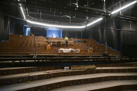 Coraz mniej placu budowy, a coraz więcej teatru! Bydgoska scena prawie gotowa [zdjęcia]