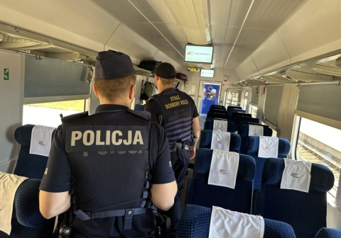 Alarm bombowy, pociąg zatrzymany, ewakuacja 360 pasażerów! Kto był sprawcą?