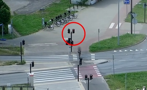Policyjny dron sprawdzał zachowanie rowerzystów w Bydgoszczy [wideo]