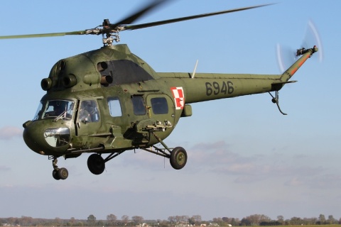 Nocny lot i awaryjne lądowanie śmigłowca Mi-2 w pobliżu Złotnik Kujawskich