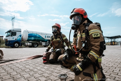Kolumny strażackich wozów będą przejeżdżać przez Bydgoszcz. To tylko ćwiczenia