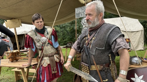 Jak połączyć sztukę z historią Wiedzą o tym w Biskupinie Trwa XXX Festyn Archeologiczny [zdjęcia]