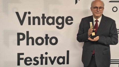 Złota Rolka dla fotografika Tomasza Tomaszewskiego Festiwal Vintage Photo rozpoczęty [zdjęcia]