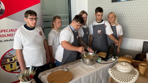Do szukania pracy podeszli z innej strony - pokazali swoje pasje i talenty na targach [zdjęcia]