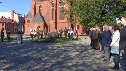 Torunianie pamiętają o Polskim Państwie Podziemnym. Uroczystość pod obeliskiem