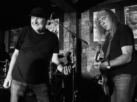 Zdrowa Woda ponownie rozkołysała Hard Rock Pub Pamela. Koncertu będzie można wysłuchać w Radiu PiK [zdjęcia]