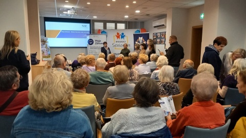 Drzwi się nie zamykają, panel o zdrowiu przyciągnął tłumy. Trwają Dni Seniorek i Seniorów