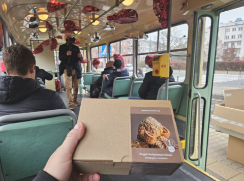 W czwartek na tory stolicy wyjedzie Świętomarciński Tramwaj Rogalowy. Na trasie także Bydgoszcz