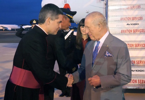 Historyczne wydarzenie w Watykanie: wspólna modlitwa papieża i króla Karola III