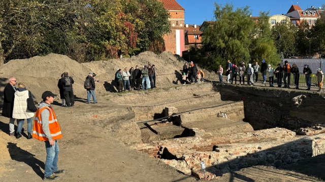 Kolejne archeologiczne odkrycie w centrum Torunia. A to jeszcze nie koniec