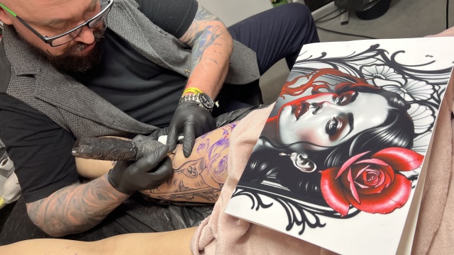 Sedno tego wydarzenia można poczuć na własnej skórze. Tatoo Konwent w Bydgoszczy [zdjęcia]