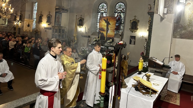 Wielkanocne Alleluja w Polskim Radiu PiK. Rezurekcja w kościele w Boluminku [wideo, zdjęcia]
